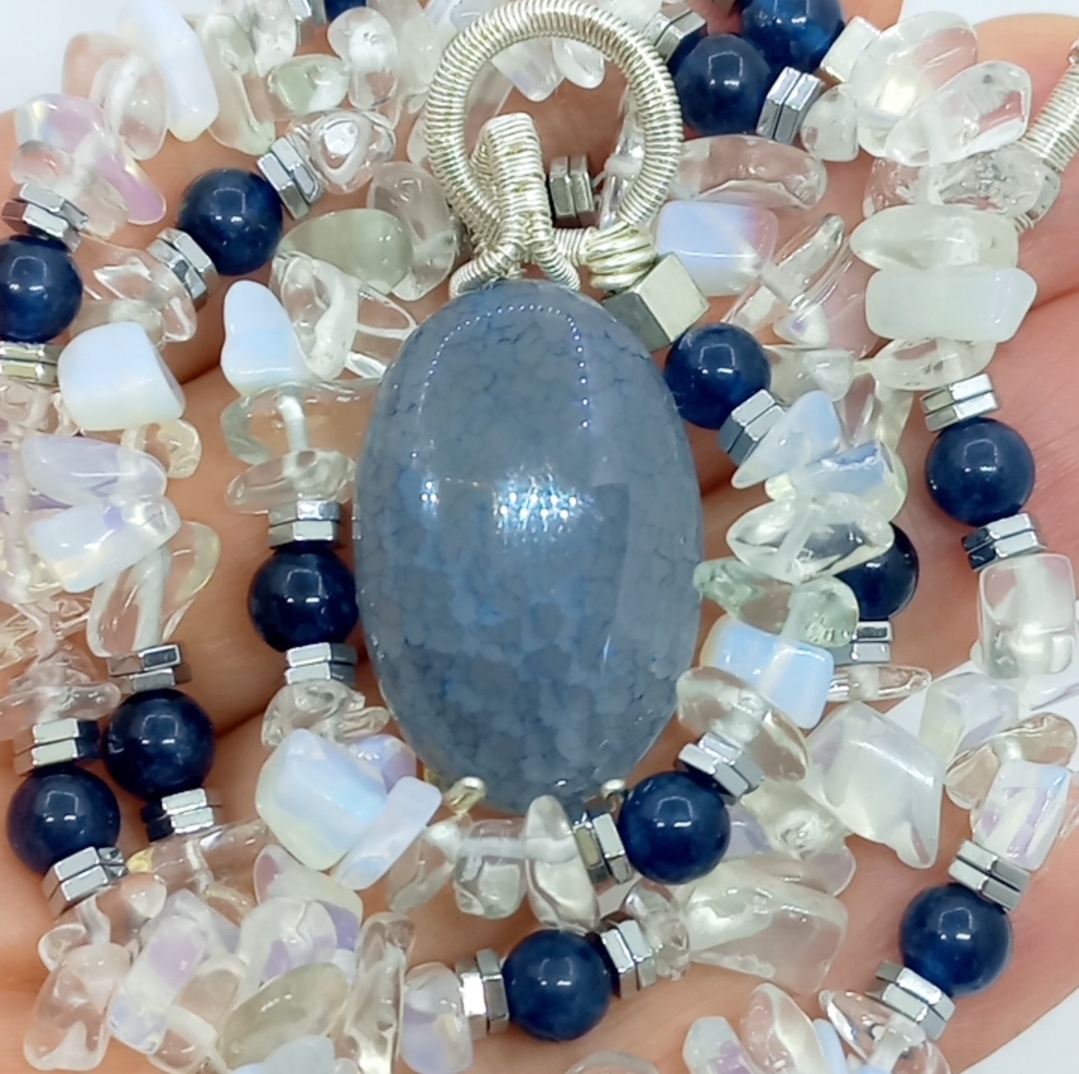 DAMARLI AKİK-OPALİT EL YAPIMI KOLYE