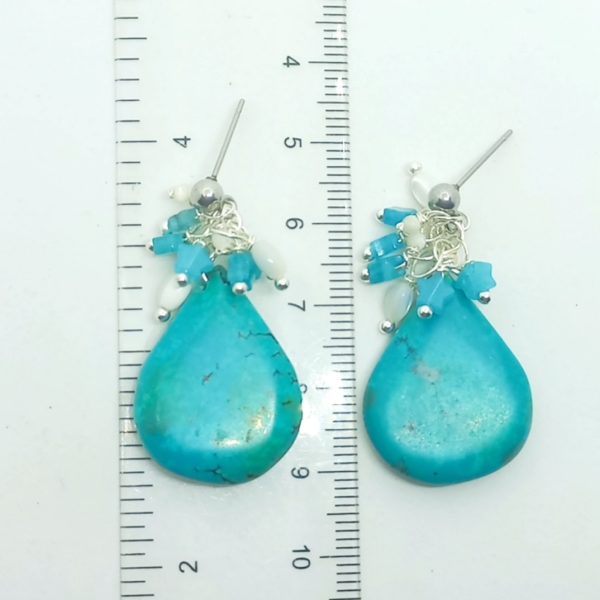 Afrika Turkuaz Apatit Sedef el yapımı küpe Afrika Turkuaz Apatit Sedef el yapımı küpe