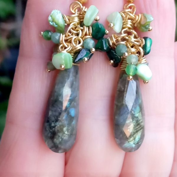 Labradorit el yapımı küpe b Labradorit el yapımı küpe b