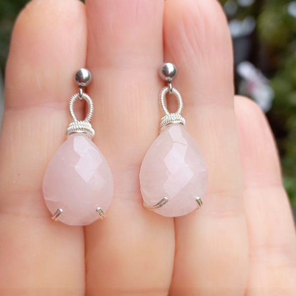 Fasetli damla Kuvars çelik aparatlı el yapımı küpe Fasetli damla Kuvars çelik aparatlı el yapımı küpe