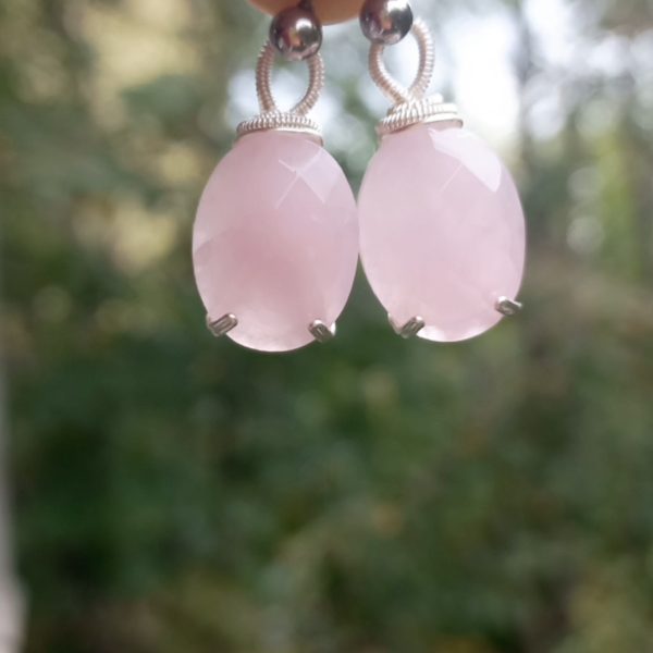 Fasetli oval Kuvars çelik aparatlı el yapımı küpe Fasetli oval Kuvars çelik aparatlı el yapımı küpe