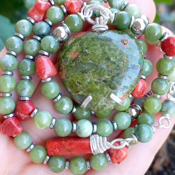 Unakit Yeşim Mercan Hematit çelik aparatlı el yapımı kolye