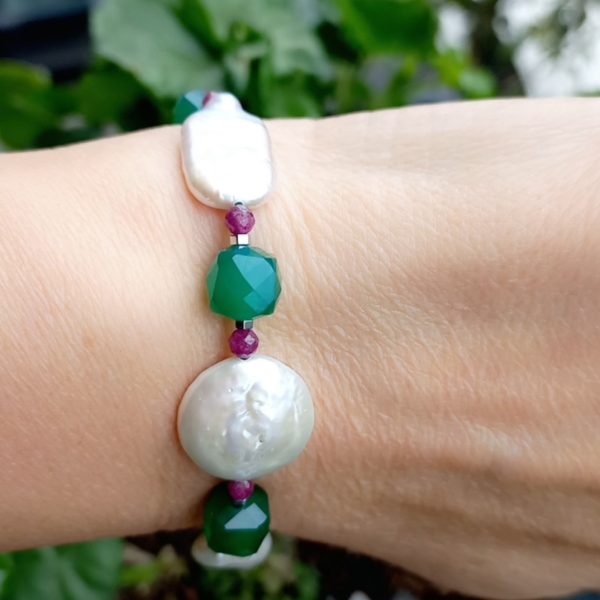 Doğal İnci Akik Zirkon Yakut el yapımı bileklik Doğal İnci Akik Zirkon Yakut el yapımı bileklik