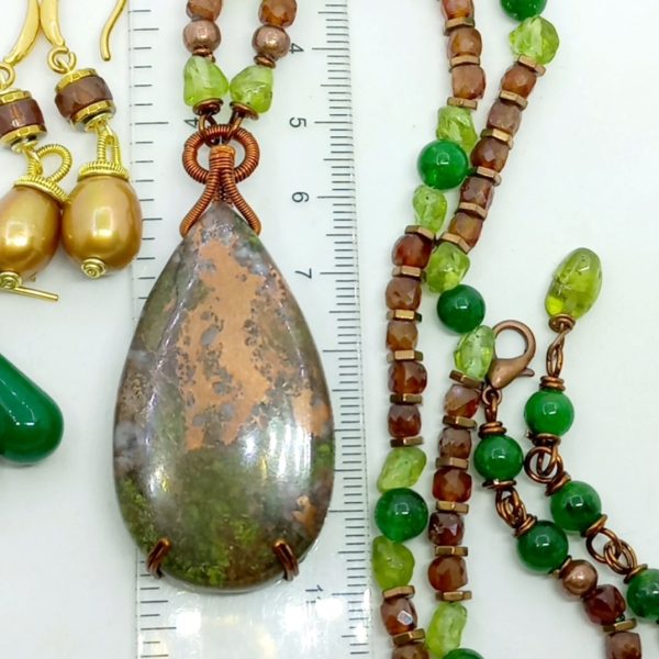 Chalcopyrit Hossanite Garnet Zebercet Fuchsite el yapımı kolye