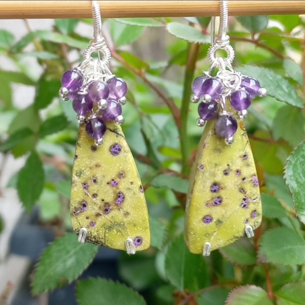 Atlantisit Ametist el yapımı küpe