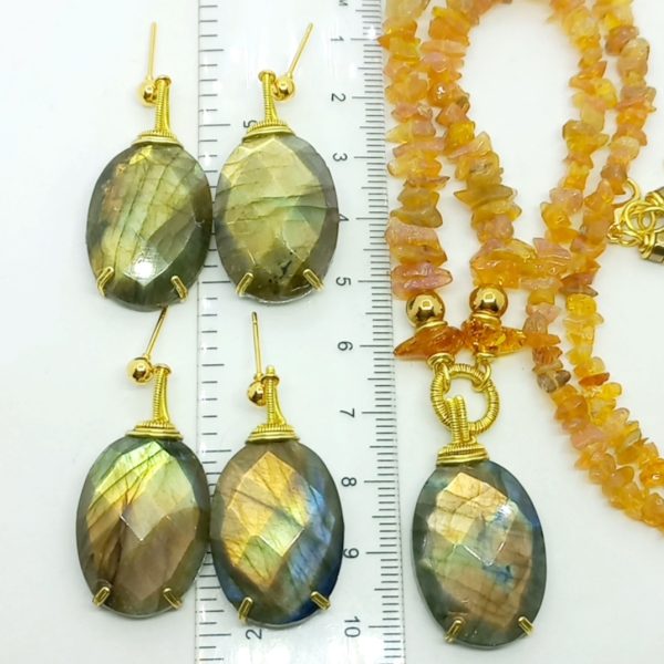 Labradorit el yapımı küpe b