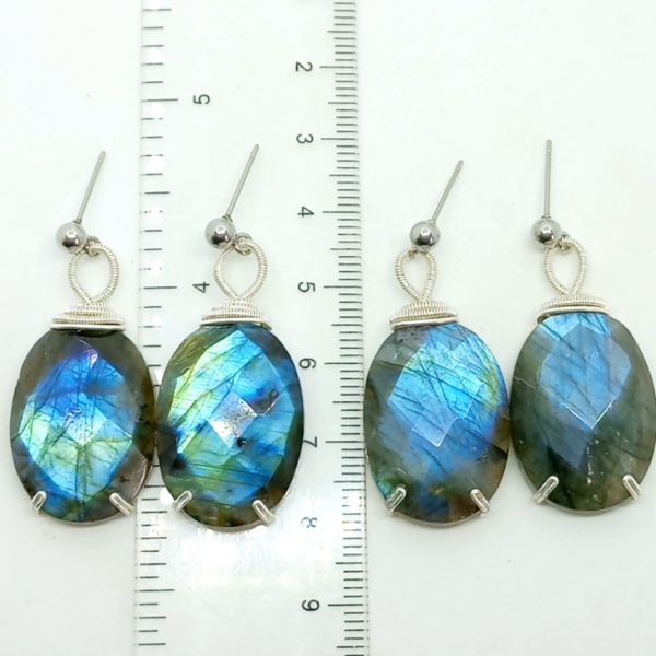 Labradorit çelik aparatlı el yapımı küpe aa