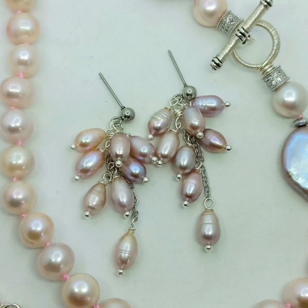 Pembe doğal arpa inci çelik aparatlı el yapımı küpe