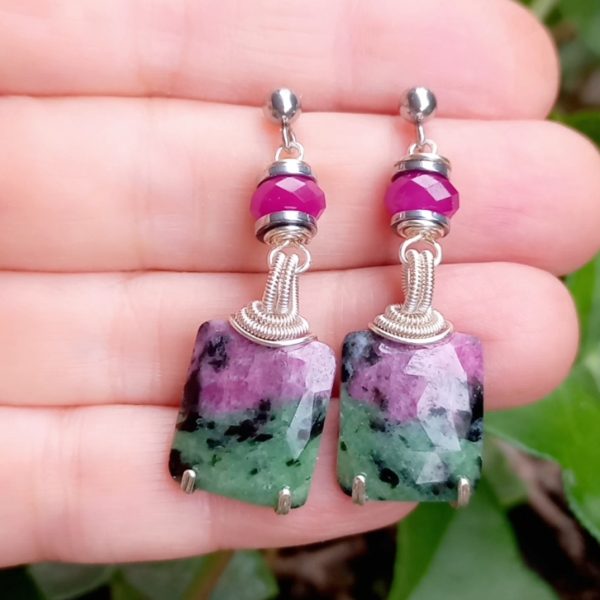 Rubyzoisite Yakut çelik aparatlı el yapımı küpe