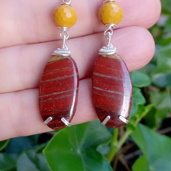Kırmızı Jasper Mookaite Jasper el yapımı çelik aparatlı küpe